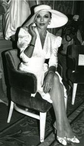 Joan Collins.jpg